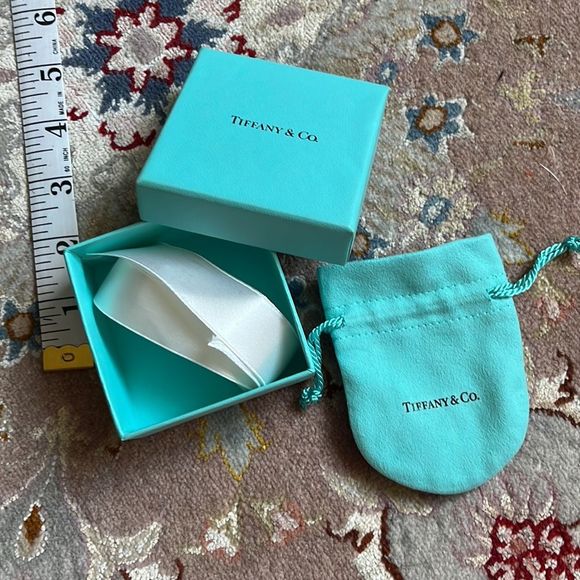 Tiffany & Co Presentation Bundle (4-pc) - Picture 4 of 5